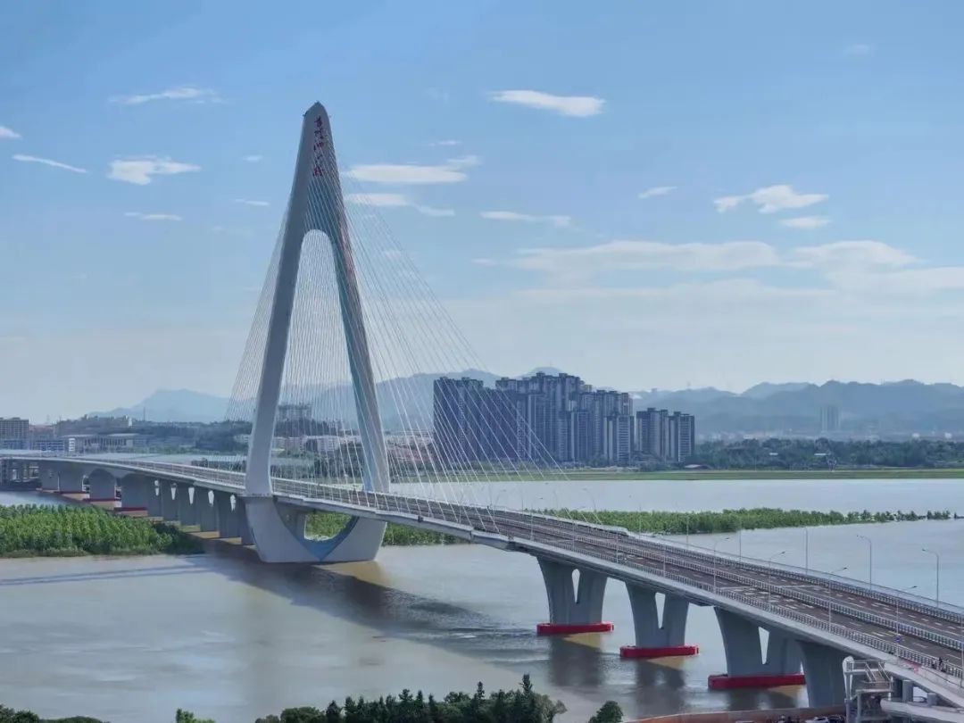 熱烈祝賀我司參建的長沙香爐洲大橋順利通車！